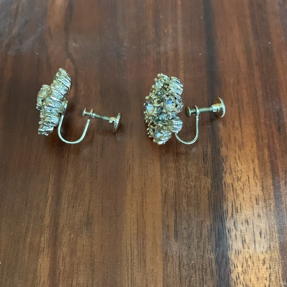 Gold tone rhinestone earrings-screw on - Picture 2 of 2